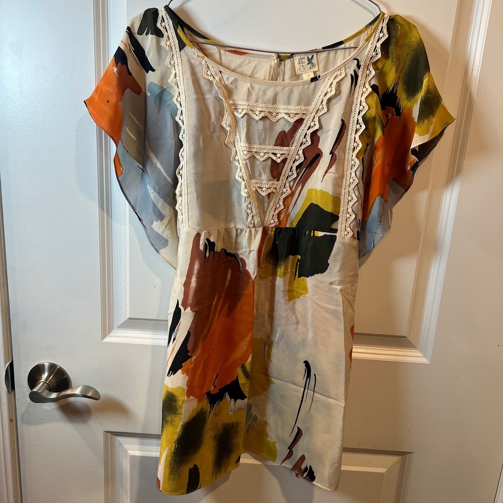 Edme & Esyllte Womens Tunic Top 100% Silk Crochet Trim Multicolor Size 8